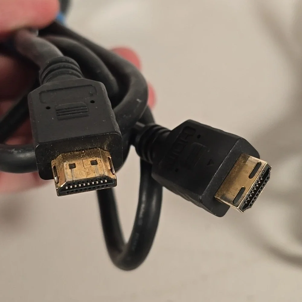Lot Of 3, HDMI To HDMI Cables Black Various Lengths & Cable Sizes‎